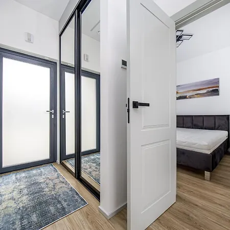 Apartment Brauni Modern Vieno Auksto Kotedzas Kunigiskese Takas I Jura 2 Komplekse *
