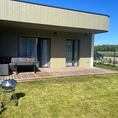 Brauni Modern Vieno Auksto Kotedzas Kunigiskese Takas I Jura 2 Komplekse Apartment Palanga